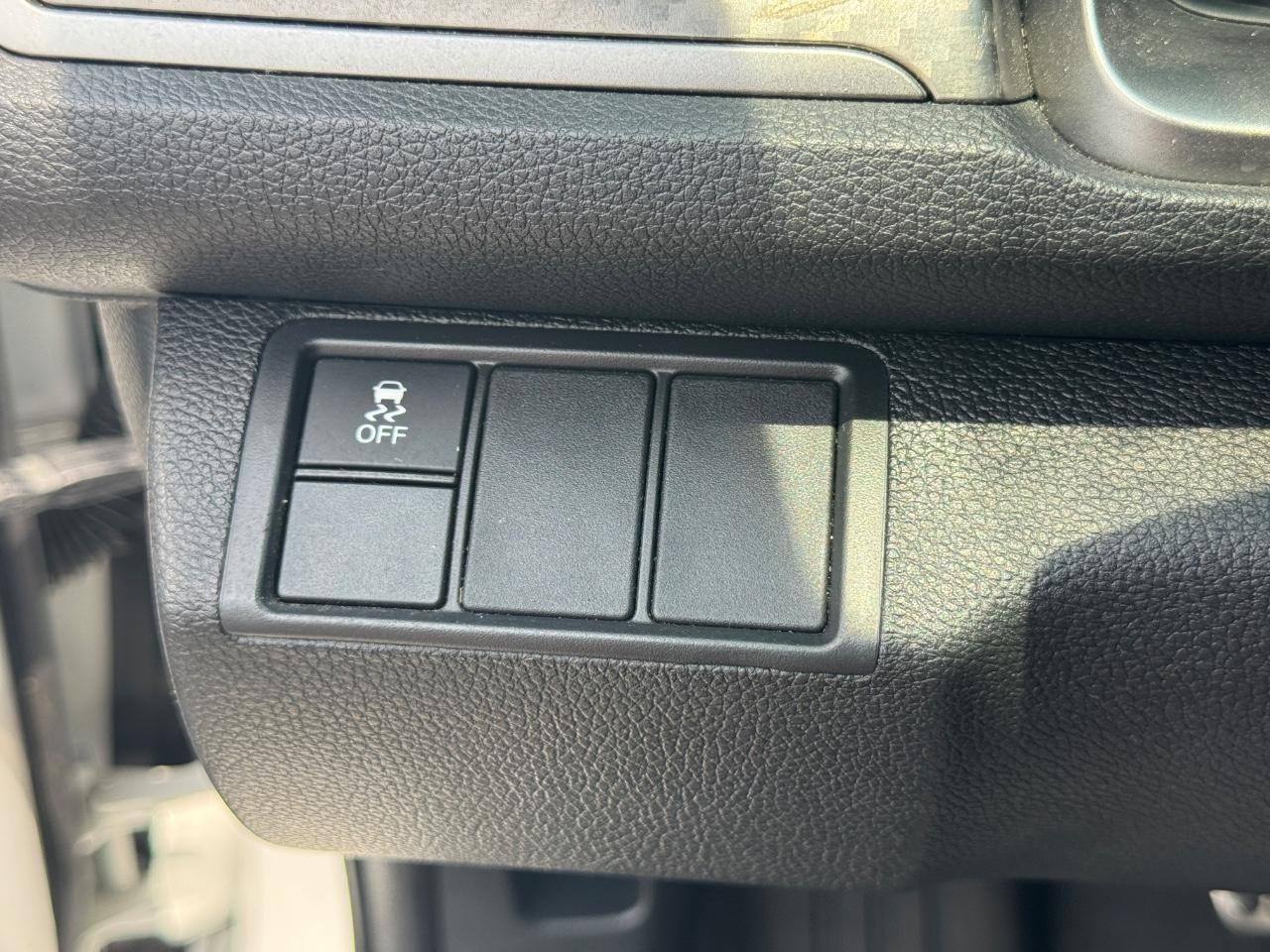 Honda Civic Si Coupe Vehicle Full-screen Gallery Image 22