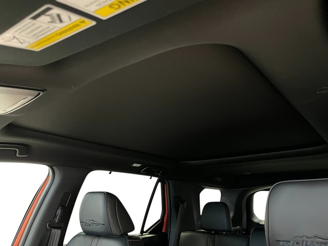 Honda Passport Vehicle Full-screen Gallery Image 16