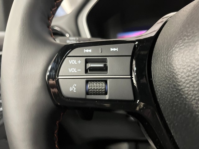 Honda Passport Vehicle Full-screen Gallery Image 19