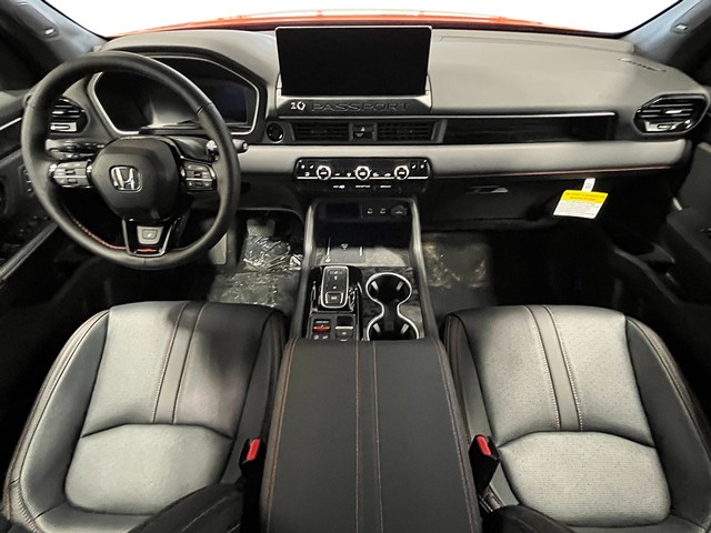 Honda Passport Vehicle Full-screen Gallery Image 26