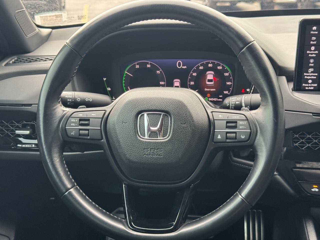 Honda Accord Hybrid Vehicle Full-screen Gallery Image 13
