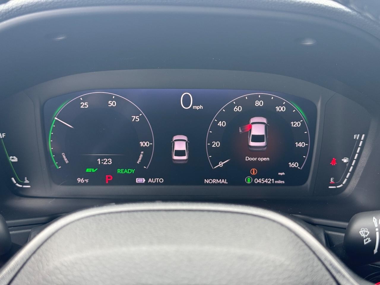 Honda Accord Hybrid Vehicle Full-screen Gallery Image 20