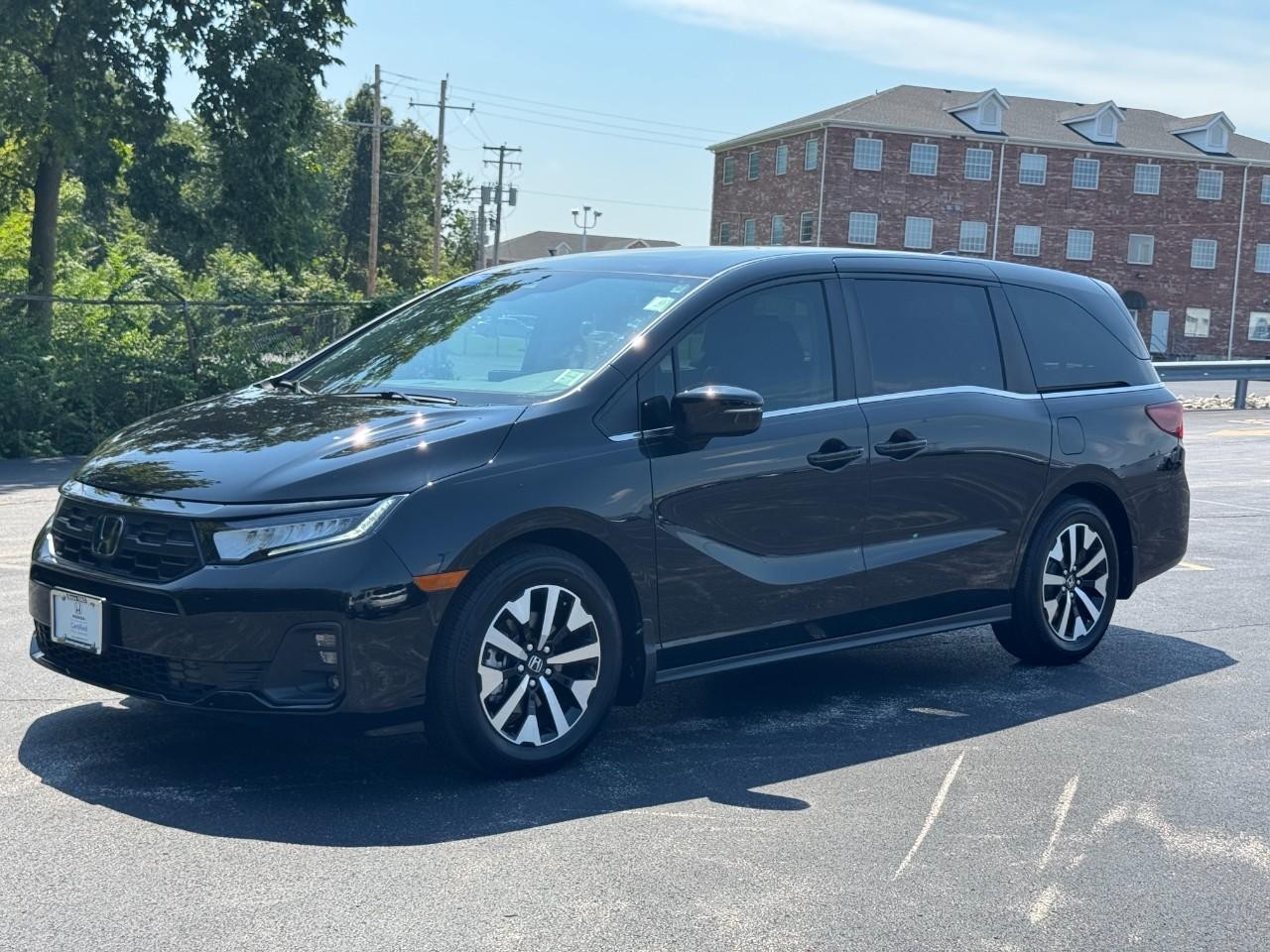 Honda Odyssey Vehicle Full-screen Gallery Image 09