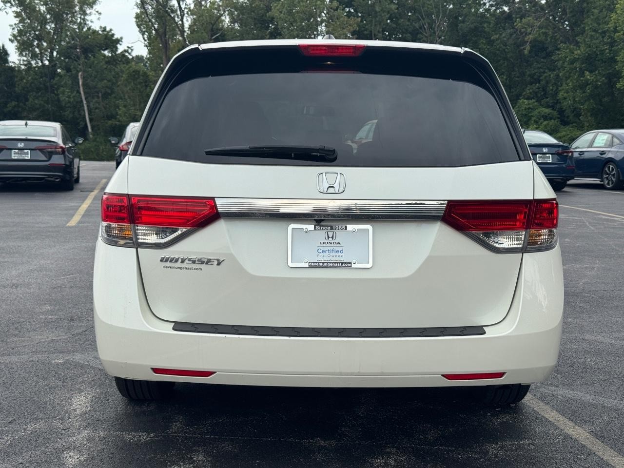 Honda Odyssey Vehicle Full-screen Gallery Image 06