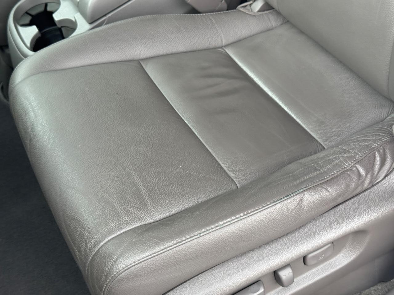 Honda Odyssey Vehicle Full-screen Gallery Image 27