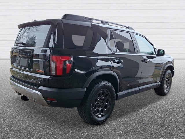 Honda Passport Vehicle Full-screen Gallery Image 04