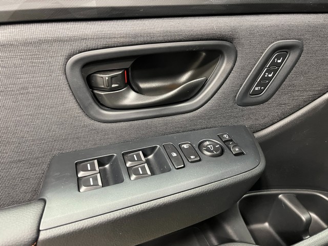 Honda Passport Vehicle Full-screen Gallery Image 09