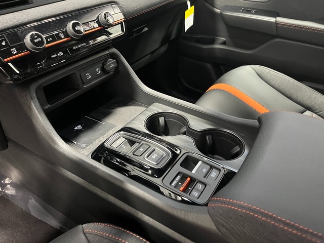 Honda Passport Vehicle Full-screen Gallery Image 17