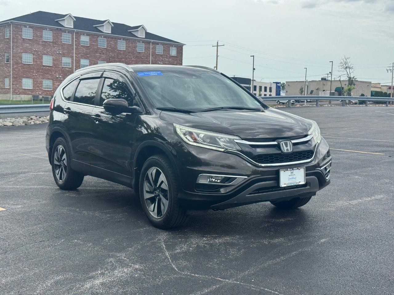 Honda CR-V Vehicle Full-screen Gallery Image 02