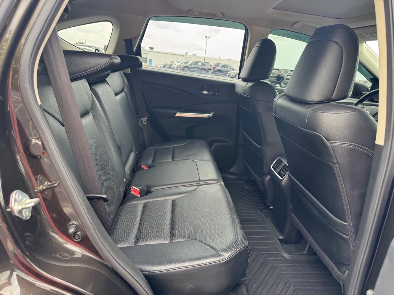 Honda CR-V Vehicle Full-screen Gallery Image 11