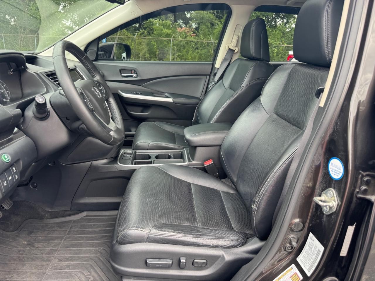 Honda CR-V Vehicle Full-screen Gallery Image 19