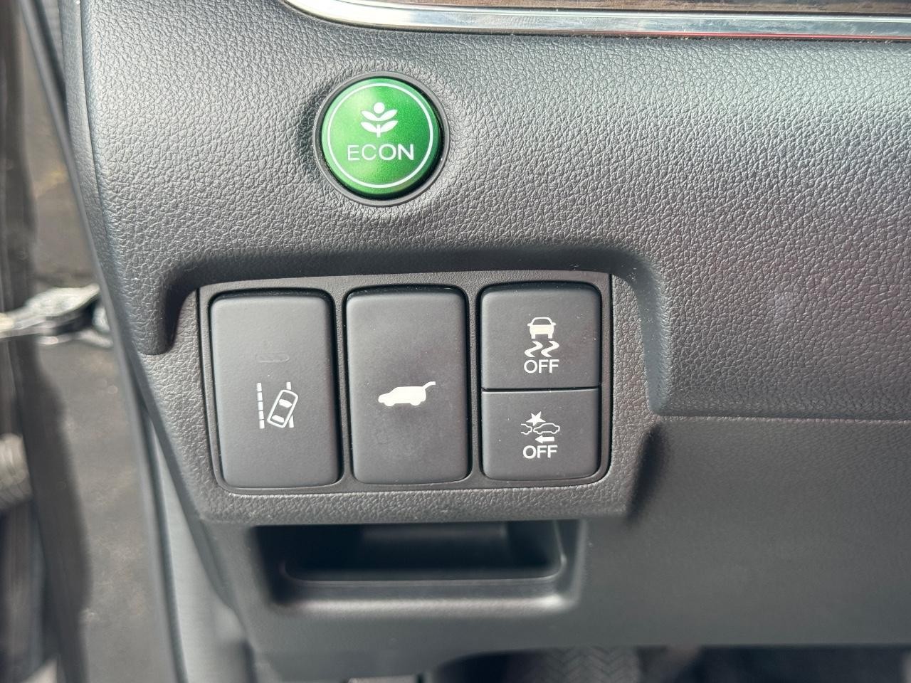 Honda CR-V Vehicle Full-screen Gallery Image 24