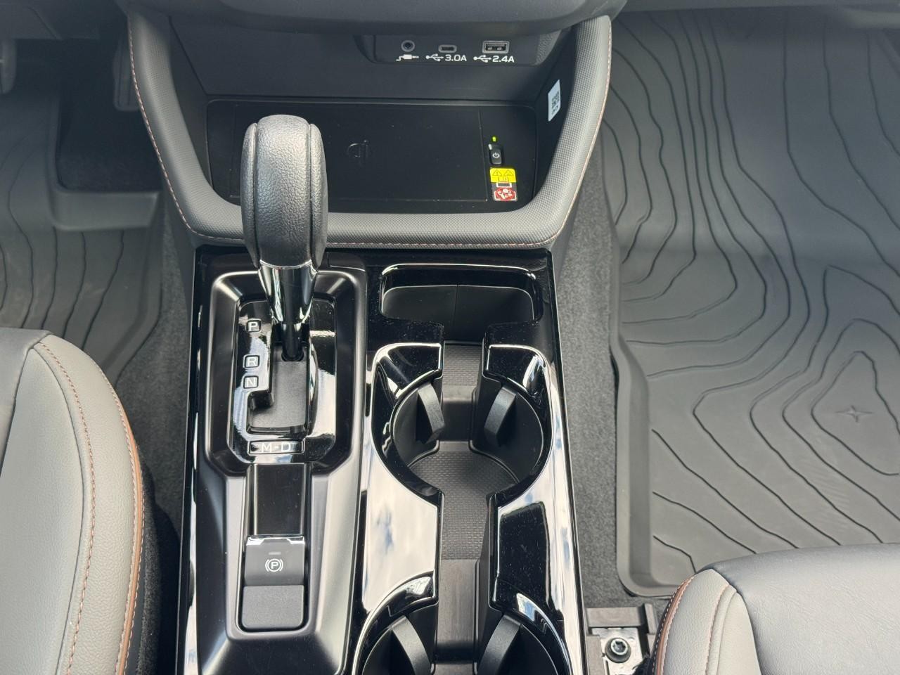 Subaru Forester Vehicle Full-screen Gallery Image 14