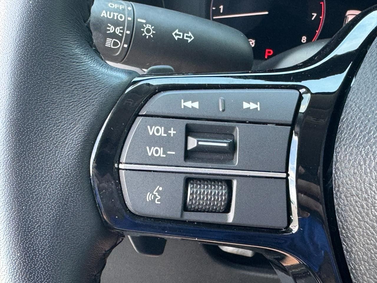 Honda Passport Vehicle Full-screen Gallery Image 18