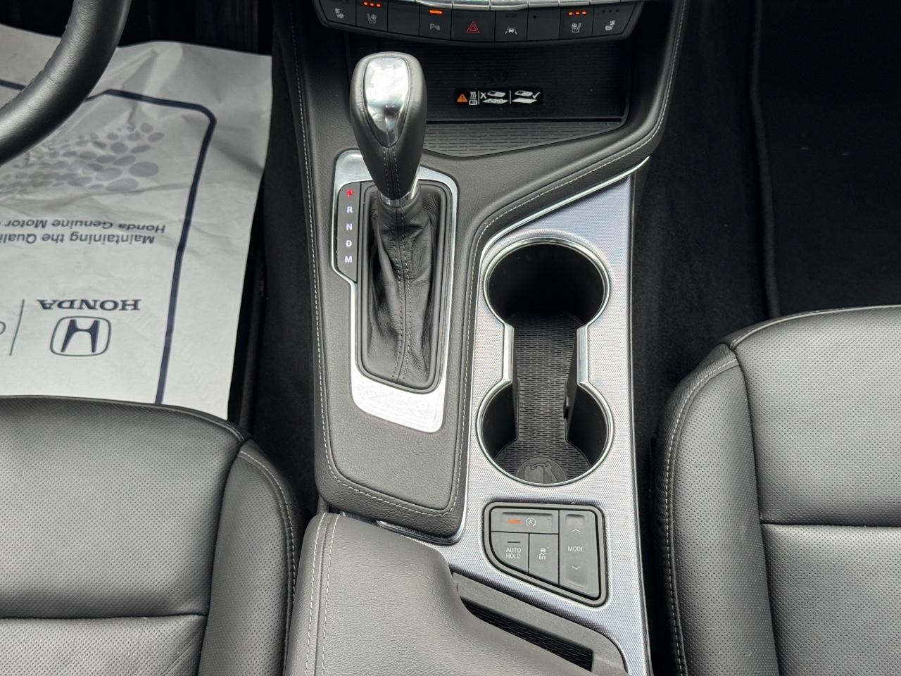 Cadillac CT4 Vehicle Full-screen Gallery Image 16