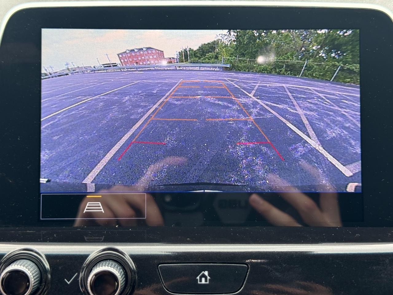 Cadillac CT4 Vehicle Full-screen Gallery Image 24