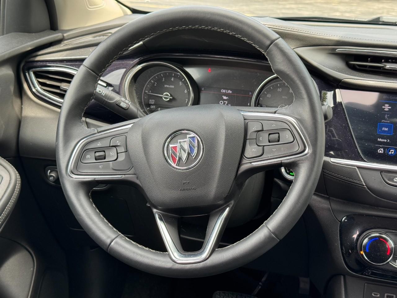 Buick Encore GX Vehicle Full-screen Gallery Image 14