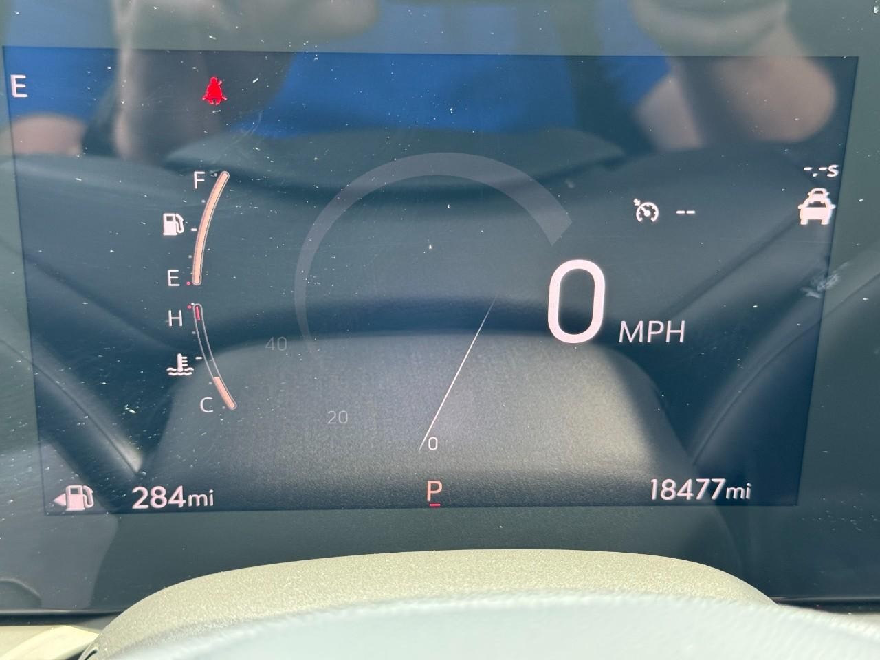 Buick Encore GX Vehicle Full-screen Gallery Image 24