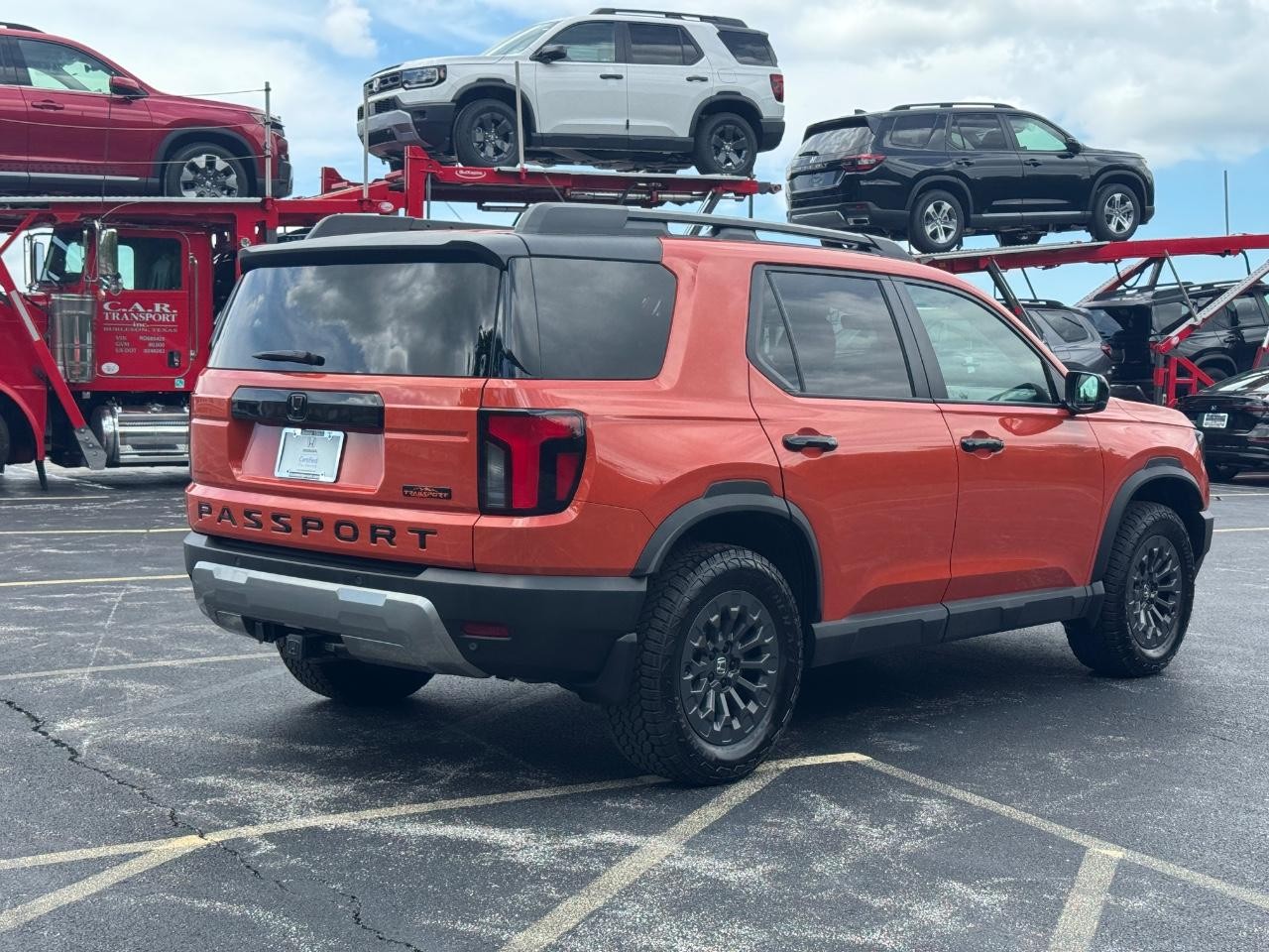 Honda Passport Vehicle Full-screen Gallery Image 04