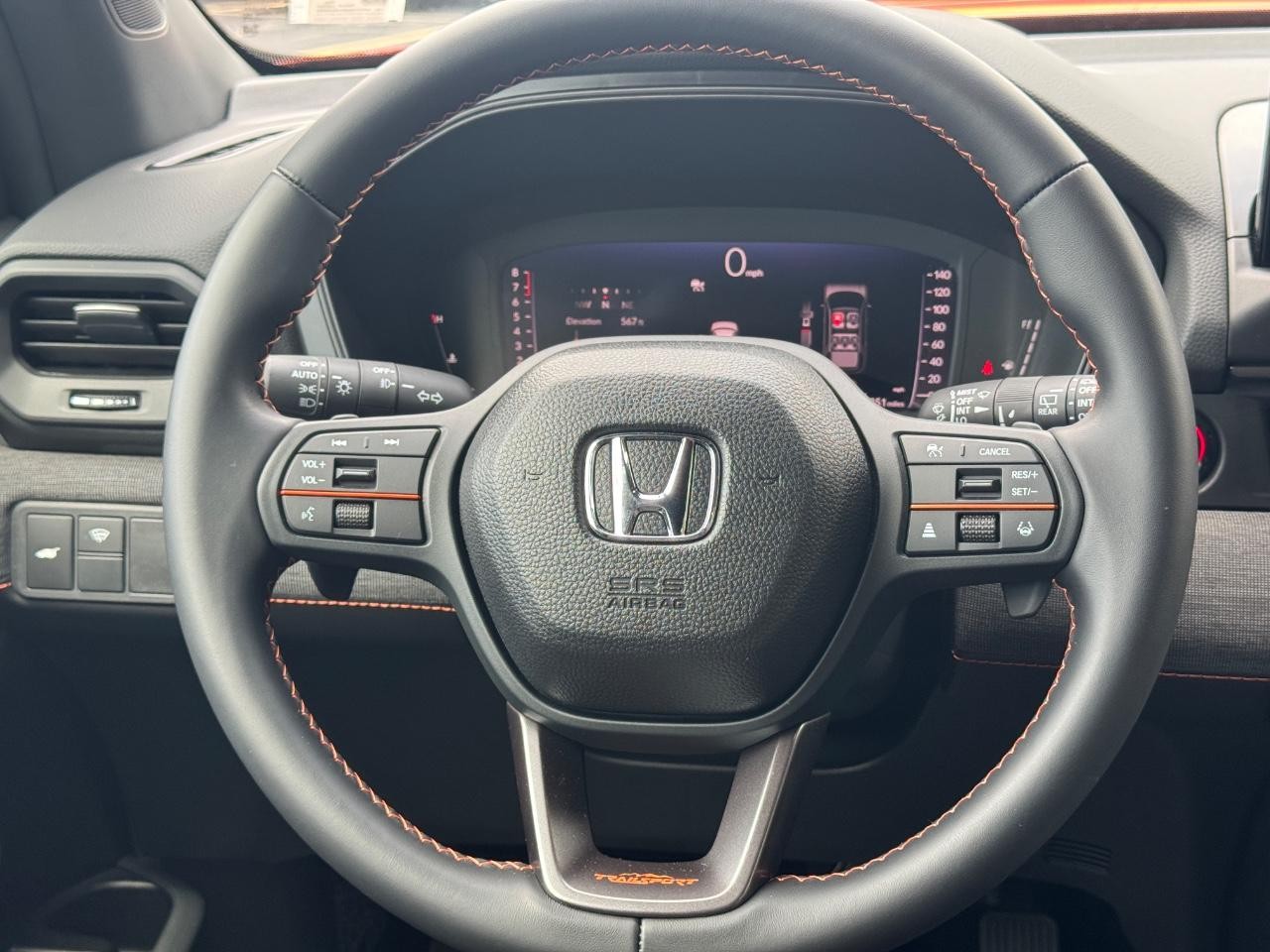 Honda Passport Vehicle Full-screen Gallery Image 13