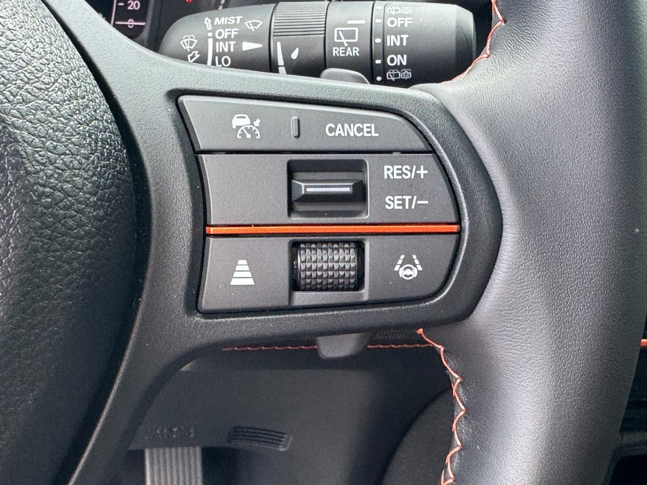 Honda Passport Vehicle Full-screen Gallery Image 23