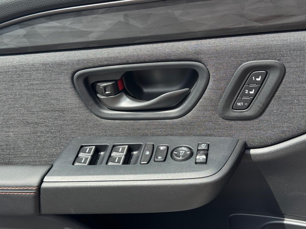Honda Passport Vehicle Full-screen Gallery Image 27