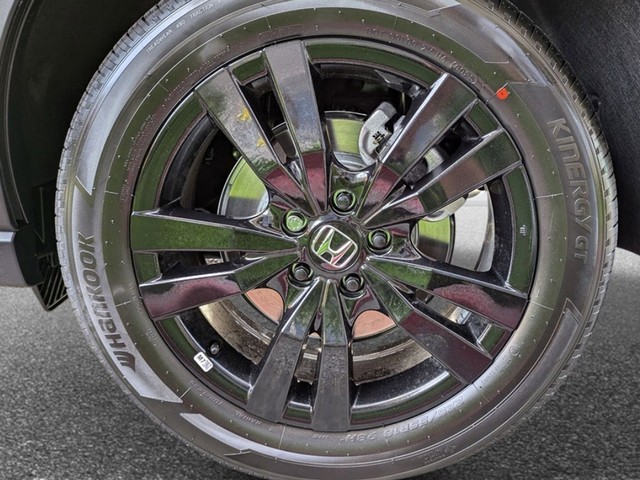 Honda HR-V Vehicle Full-screen Gallery Image 08