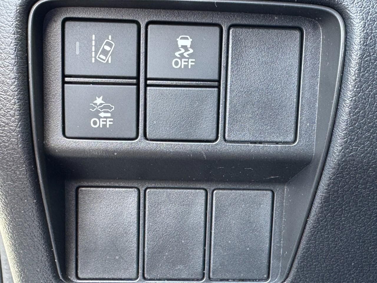 Honda CR-V Vehicle Full-screen Gallery Image 19