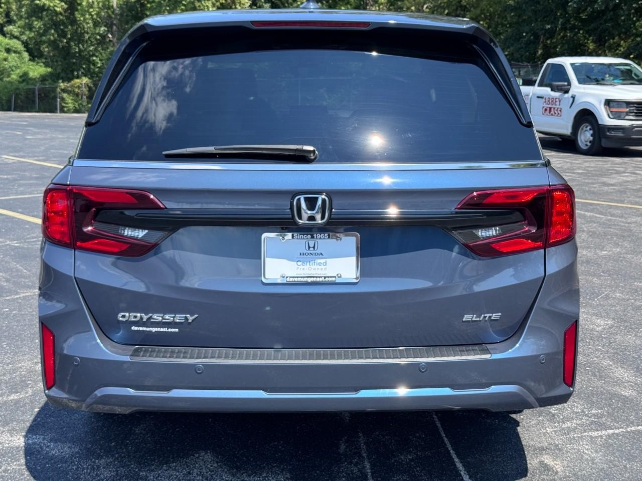 Honda Odyssey Vehicle Full-screen Gallery Image 05