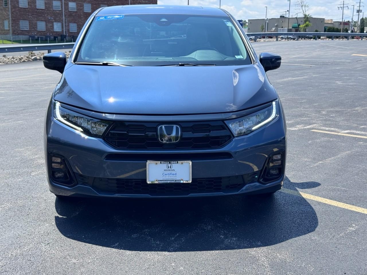 Honda Odyssey Vehicle Full-screen Gallery Image 10