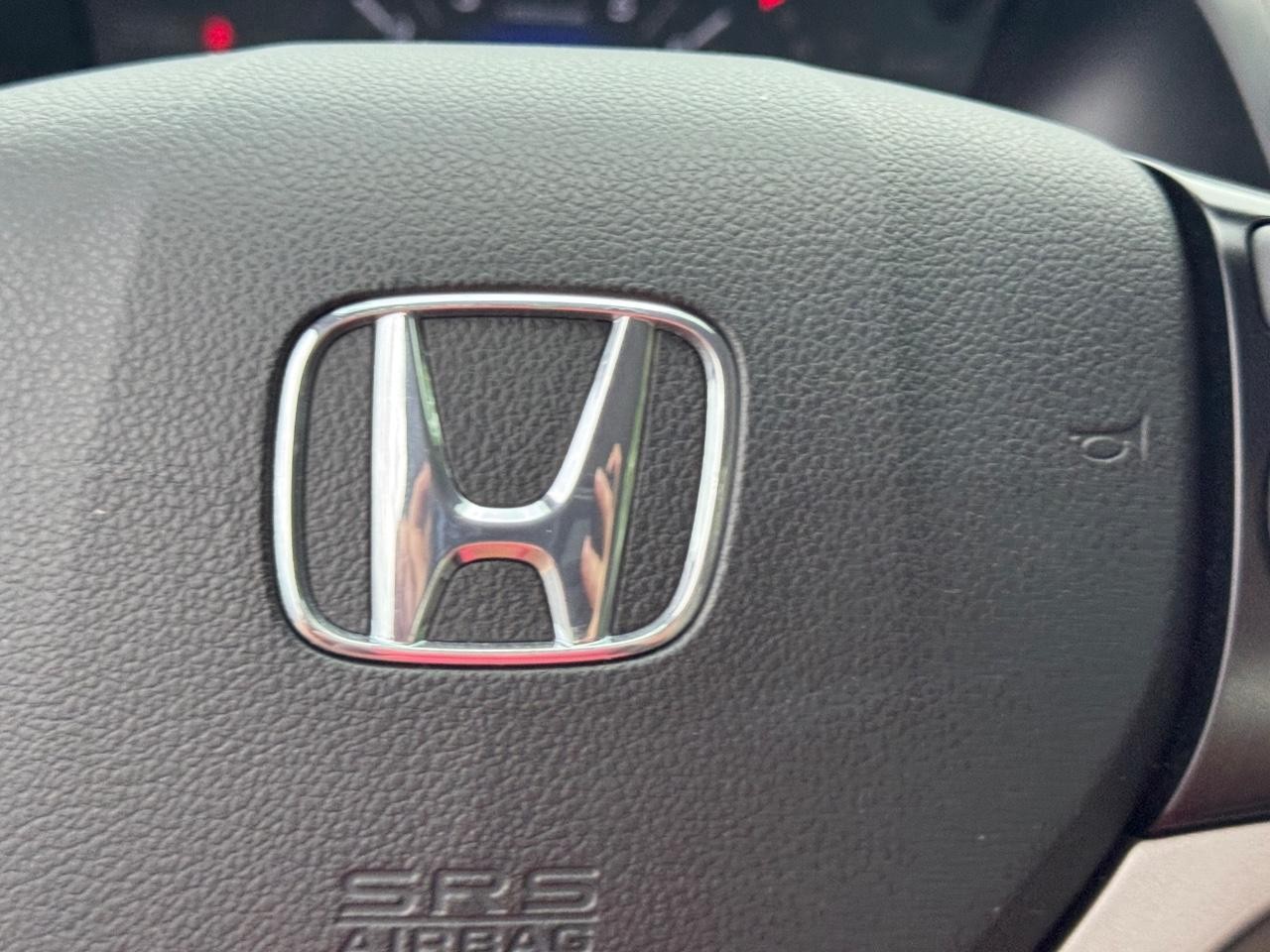 Honda Civic Sedan Vehicle Full-screen Gallery Image 21