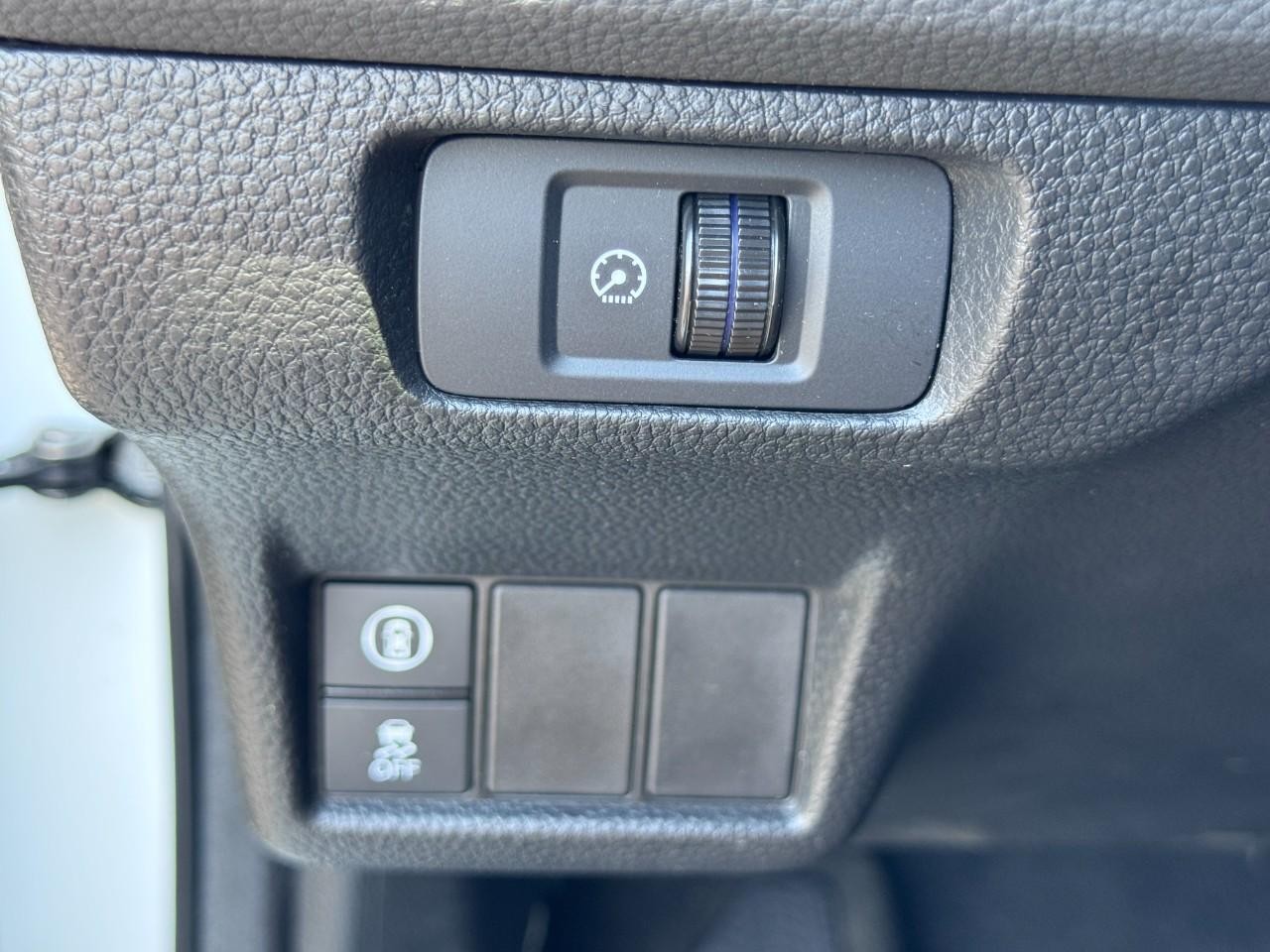 Honda Civic Sedan Vehicle Full-screen Gallery Image 19