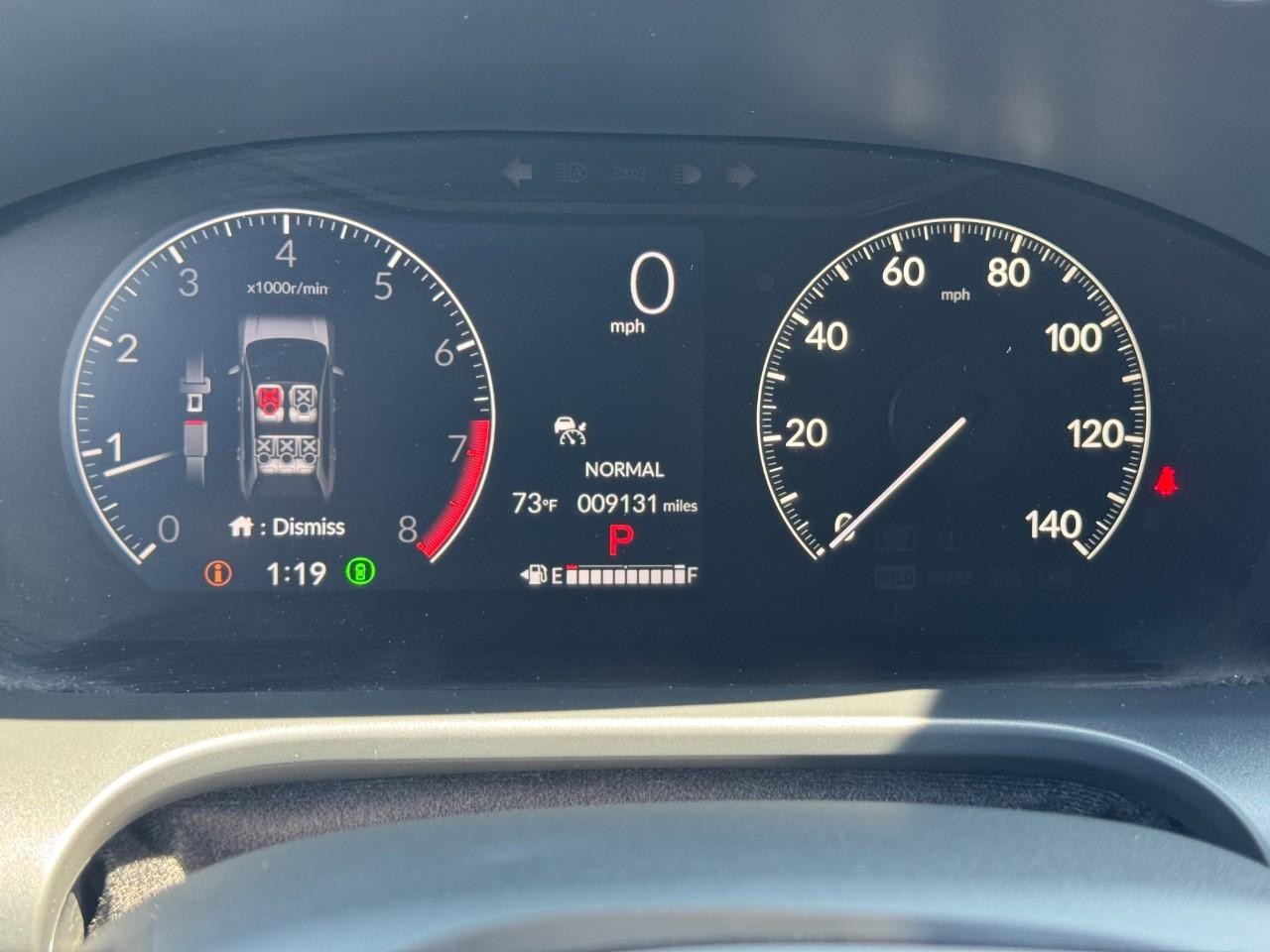 Honda HR-V Vehicle Full-screen Gallery Image 22