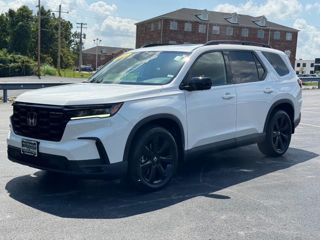 Honda Pilot Vehicle Full-screen Gallery Image 10