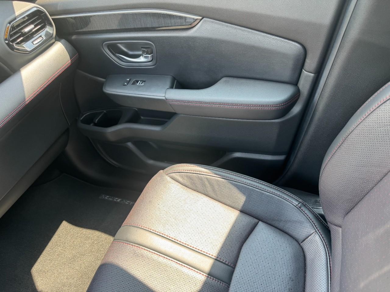 Honda Pilot Vehicle Full-screen Gallery Image 18