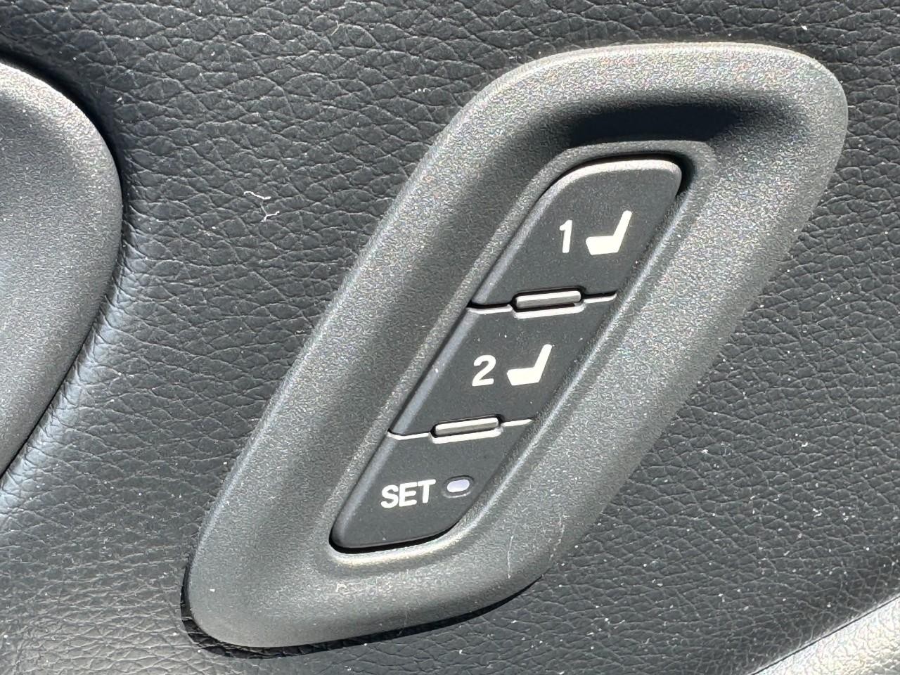 Honda Pilot Vehicle Full-screen Gallery Image 21