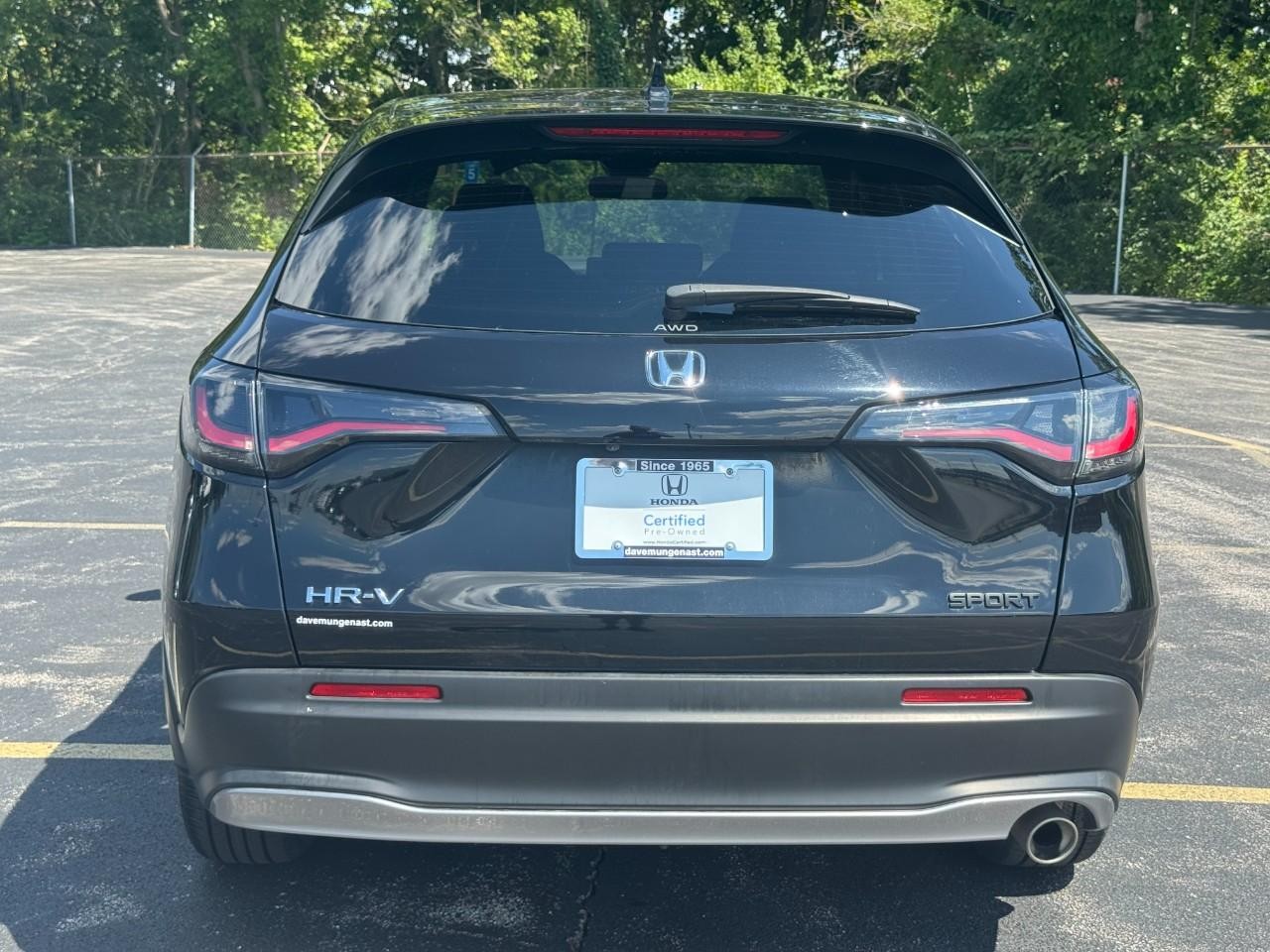 Honda HR-V Vehicle Full-screen Gallery Image 07