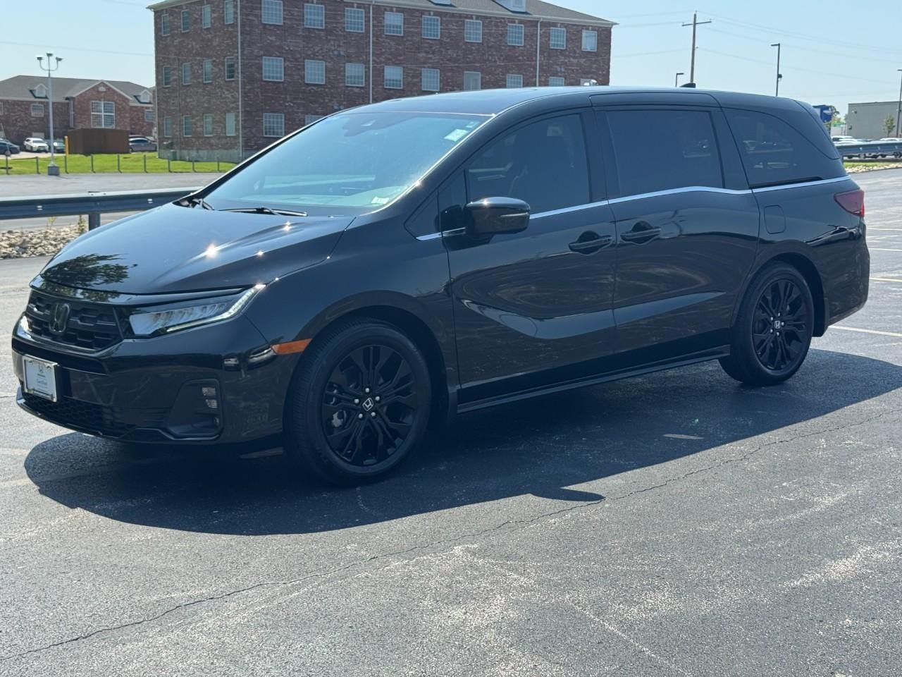 Honda Odyssey Vehicle Full-screen Gallery Image 10