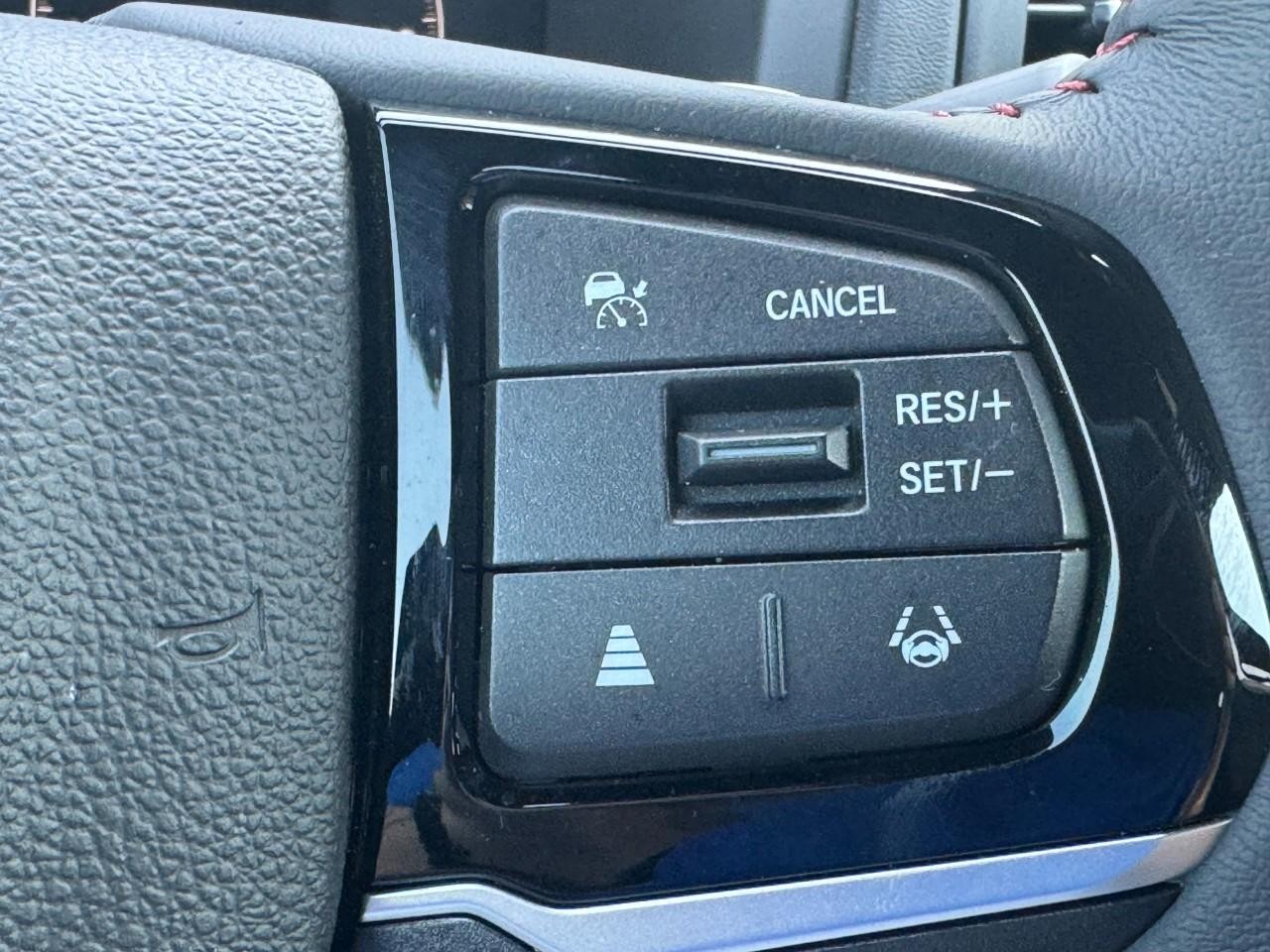 Honda Odyssey Vehicle Full-screen Gallery Image 21