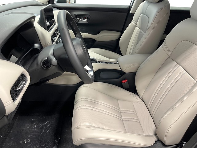 Honda HR-V Vehicle Full-screen Gallery Image 13