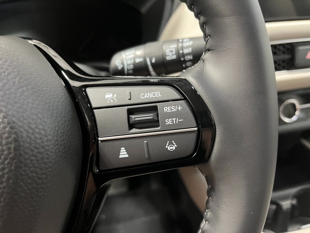 Honda HR-V Vehicle Full-screen Gallery Image 19