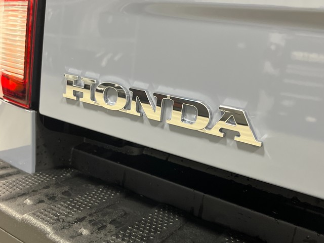 Honda Ridgeline Vehicle Full-screen Gallery Image 06