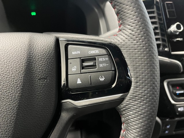 Honda Ridgeline Vehicle Full-screen Gallery Image 21