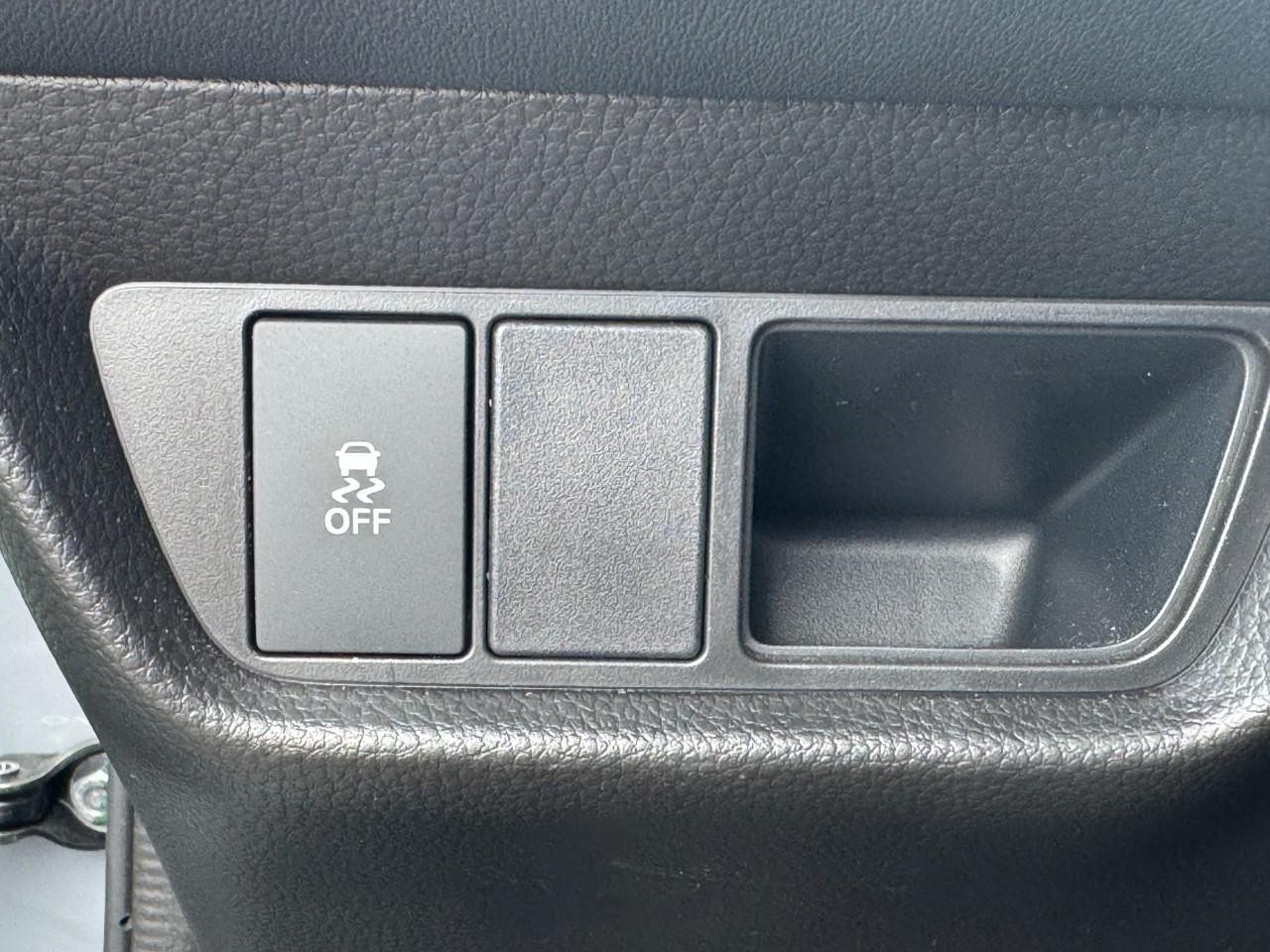 Honda HR-V Vehicle Full-screen Gallery Image 19
