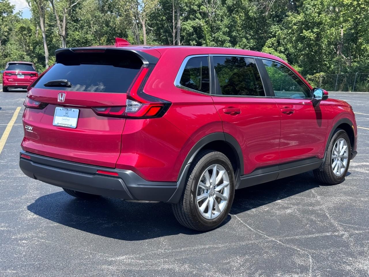 Honda CR-V Vehicle Full-screen Gallery Image 03