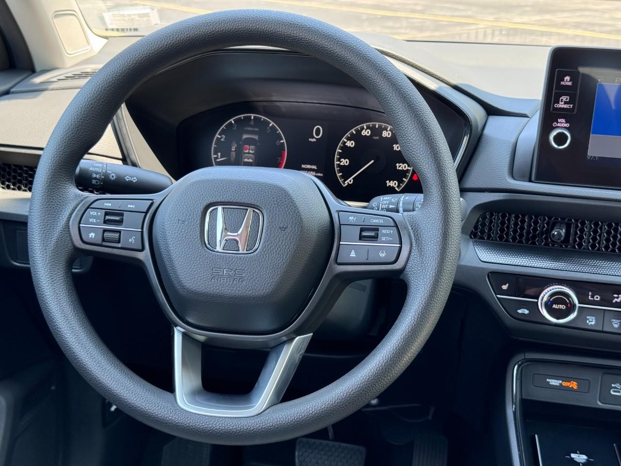 Honda CR-V Vehicle Full-screen Gallery Image 13