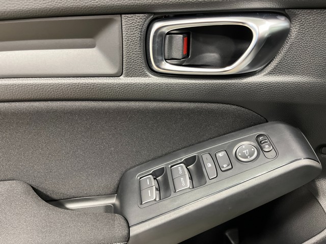 Honda Civic Sedan Vehicle Full-screen Gallery Image 15
