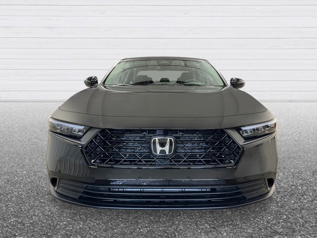 Honda Accord Sedan Vehicle Full-screen Gallery Image 10