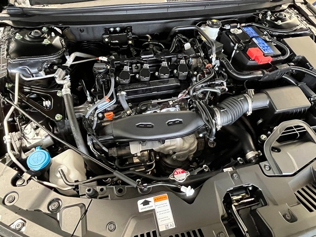 Honda Accord Sedan Vehicle Full-screen Gallery Image 12