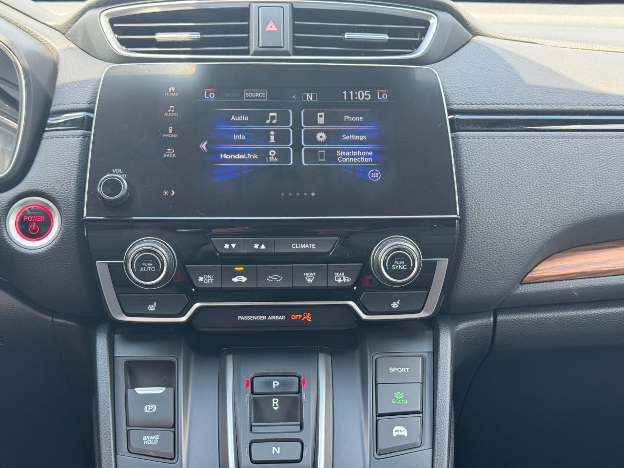 Honda CR-V Hybrid Vehicle Full-screen Gallery Image 14